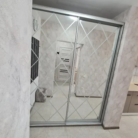 Apartments アパート *